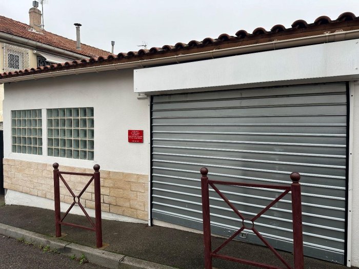 Local — La-Gavotte